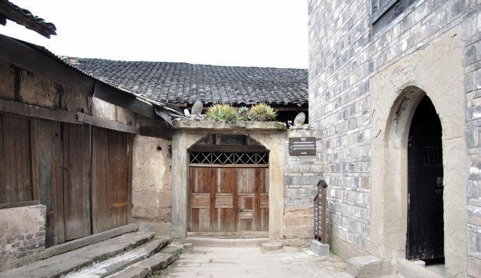 18岁女子方媛获财富自由:与郭富城深陷爱海,情投意合